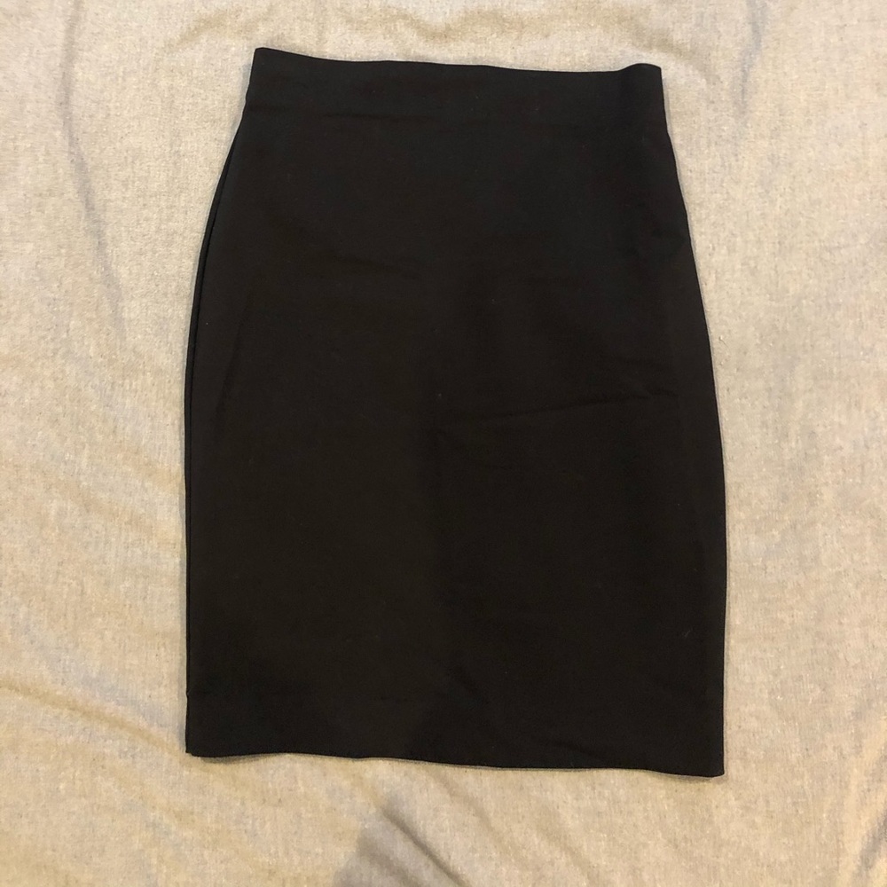 Forever21 black pencil skirt